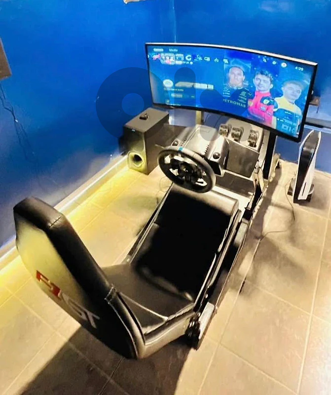 Racing and PS5 Gaming Set