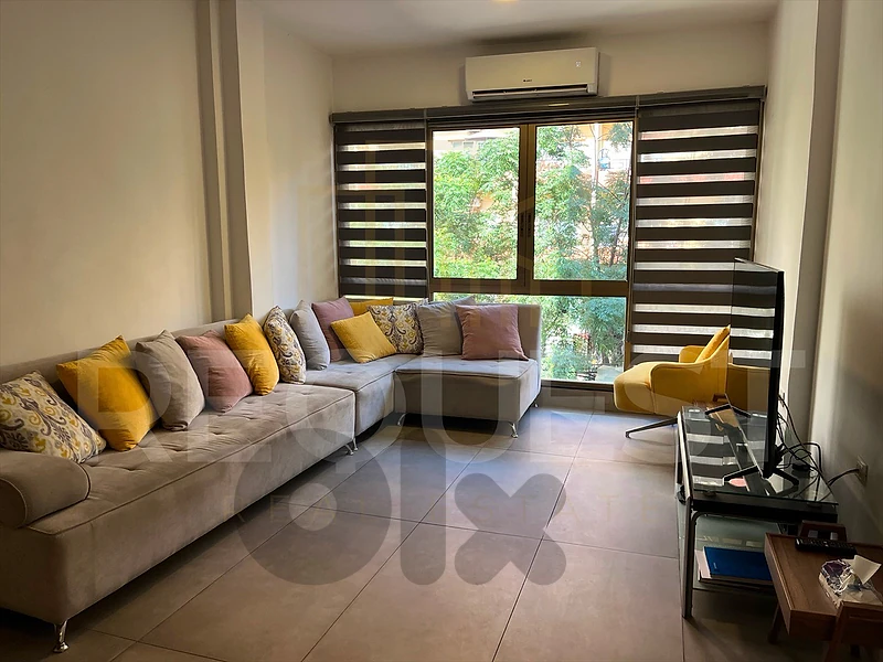 Apartment For Rent in Ramlet El Bayda شقة للايجار في رملة البيضا