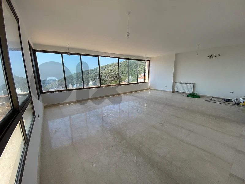 Unfurnished 3-Bedroom Apartment for Sale Broummana/Mar Chaaya MQML0021