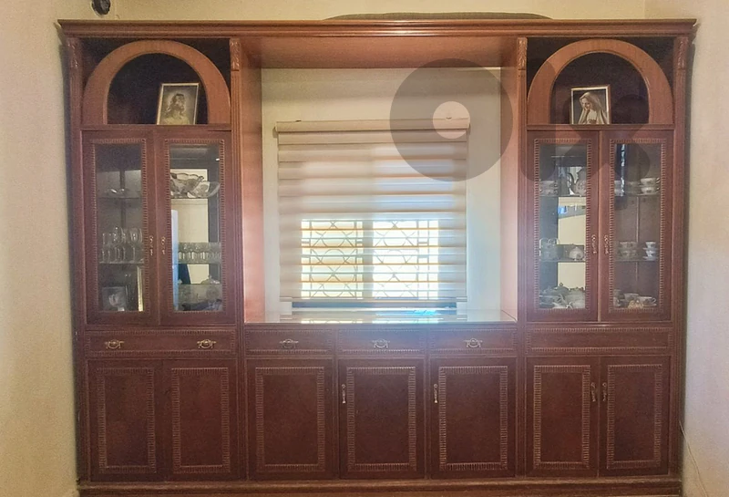 خزانة صلون جشب نوعية جيدة