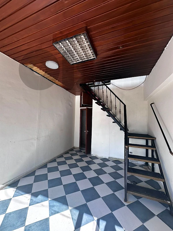 Shop For Rent Zouk Mikael