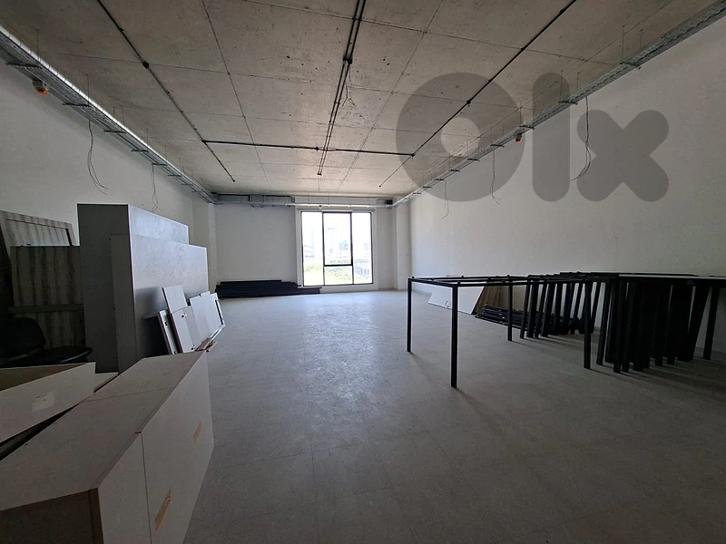Office for Rent in Zalka - Prime Location