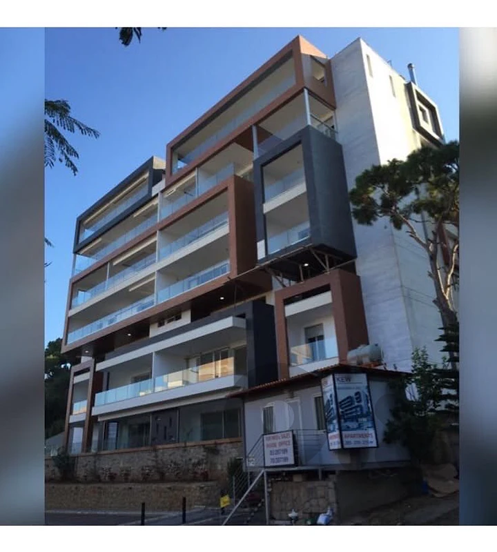شقة فاخرة بقنايا جل الديب  219m2