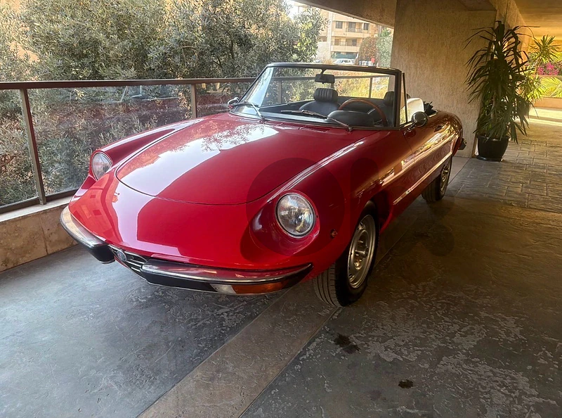 Alfa Romeo Spider 1975 alfa romeo spider 1600