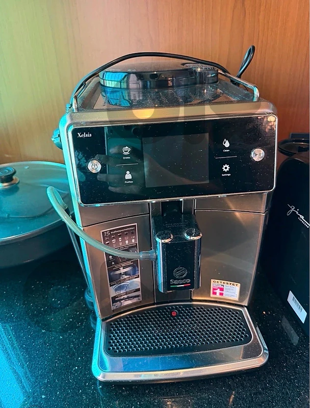 xelsis saeco deluxe coffee machine