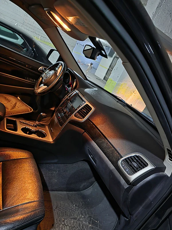 Jeep Cherokee 2013 laredo