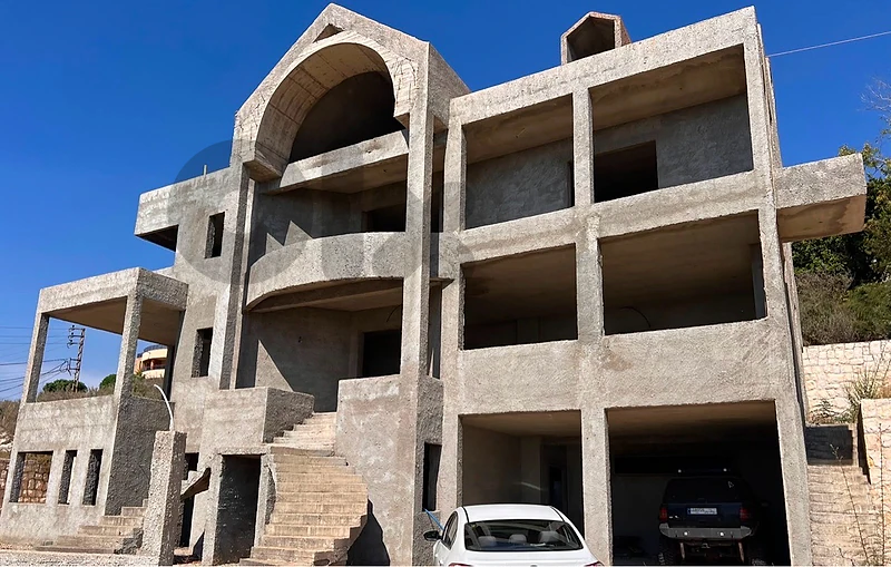 Villa For Sale Jbeil | ڤلا للبيع جبيل