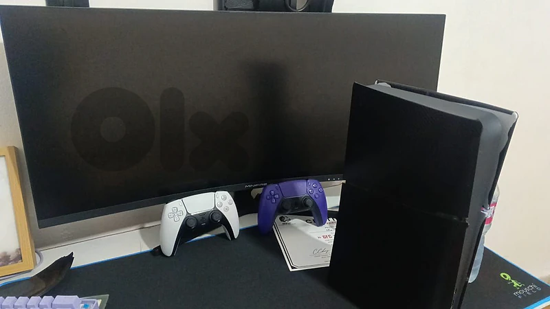 PS5 FOR SALE used 3 mobths only 76399792
