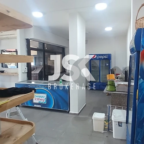 L22266 Shop For Rent In Naccache