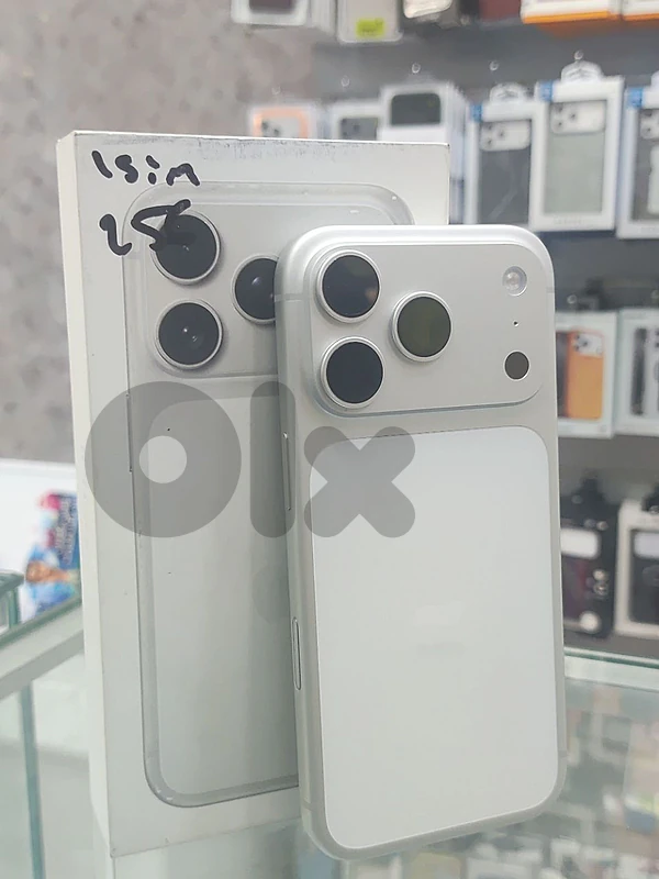 apple iphone 17 pro used