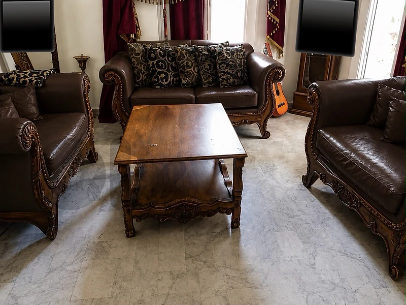 leather sofa set/طقم كنبايات جلد