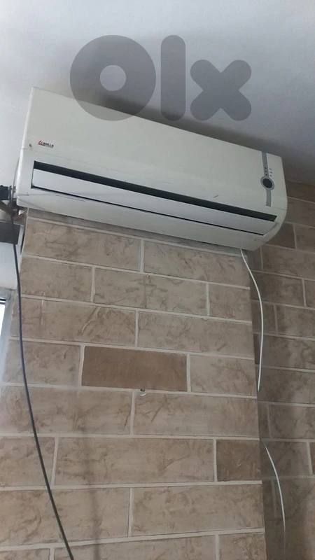 مكيّف هواء مستعمل بحالة جيدة مكيّف هواء مستعمل بحالة جيدة