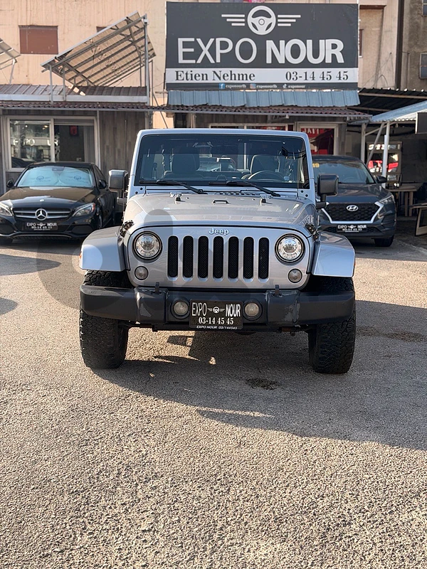Jeep Wrangler 2017 Jeep wrangler Sahara V6