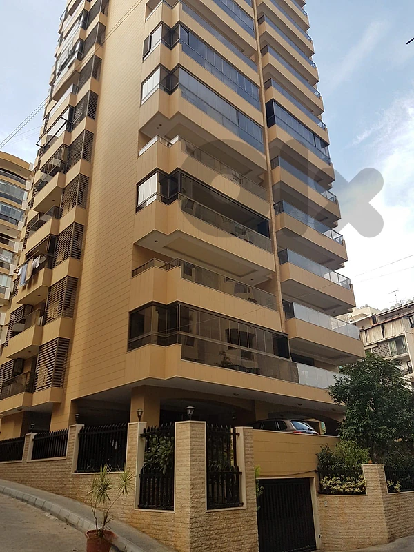 Lux apartment in Ain Mreyse-Seaview شقة فخمة للبيع في عين المريسة-بحري