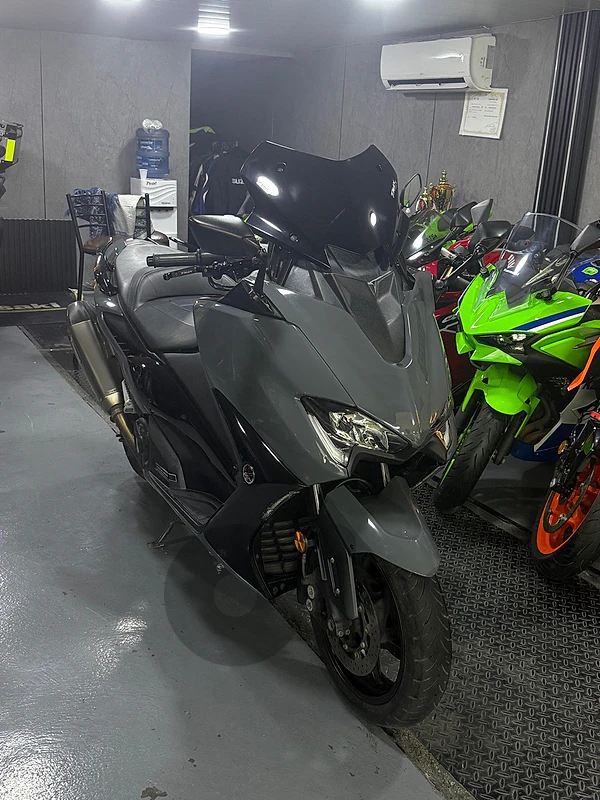 yamaha t max 560 2022