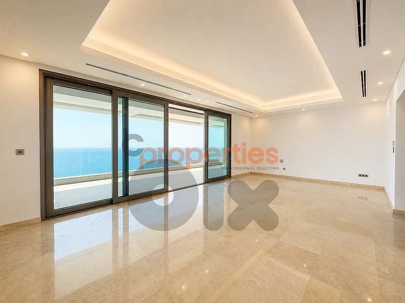 Sea View Apartment For Sale in Rawche شقة للبيع في الروشة CPBHS171