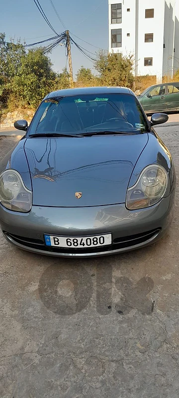 Porsche 911 2001 carrera 4