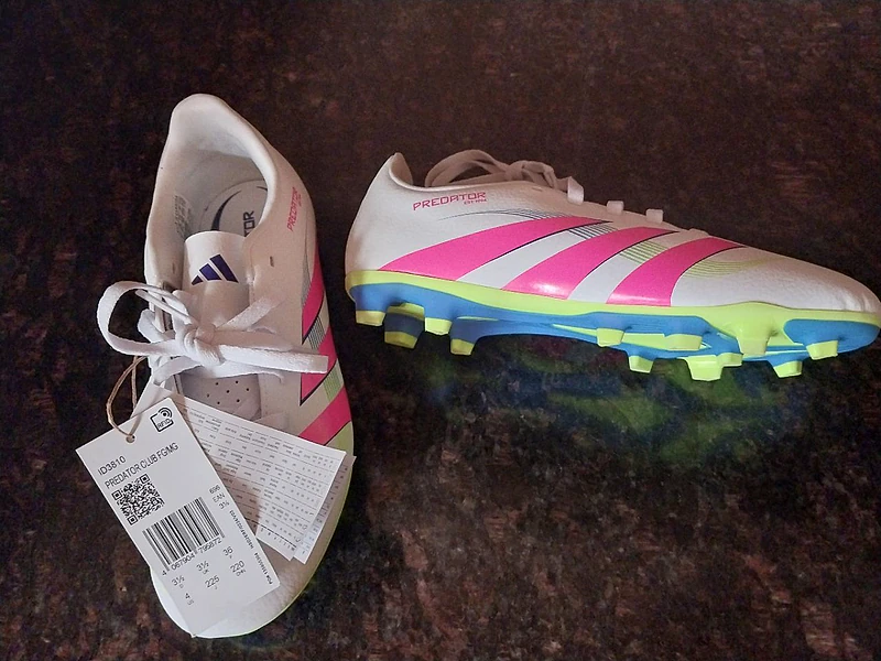 Adidas Predator Football shoes