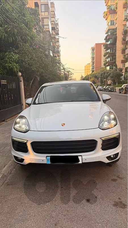Porsche Cayenne 2015 S Excellent conditions