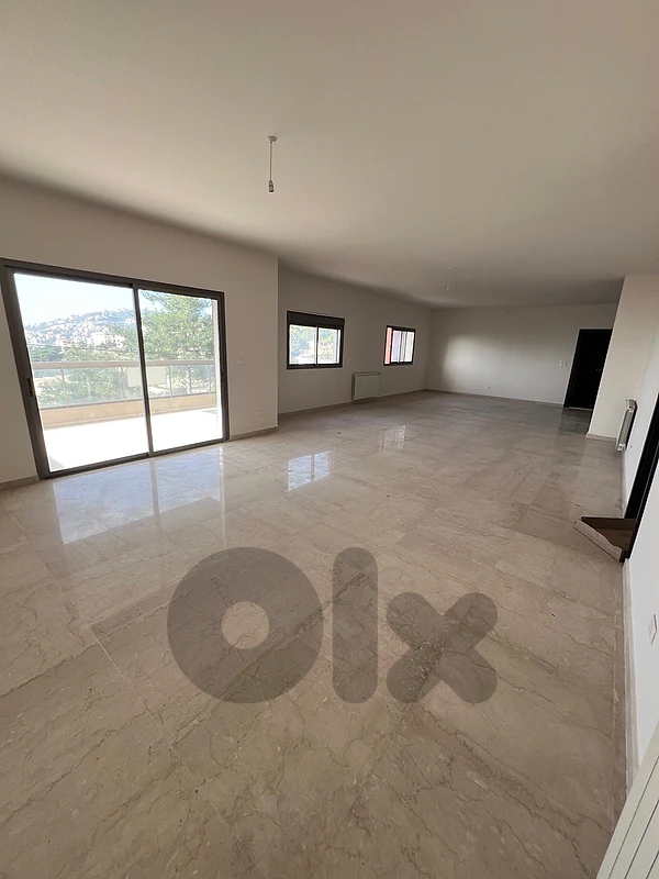 SPACIOUS APARTMENT KFARHBAB WITH GARDEN GREEN ZONE