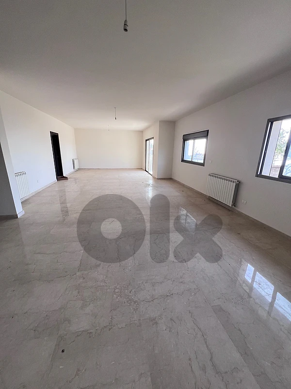 HIGH END APARTMENT KFARHBAB GREEN ZONE OPEN SEA VIEW