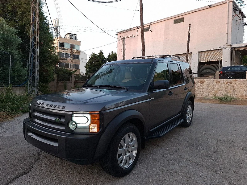 2006 LAND ROVER LR3 V.8 , 7 SEATS VERY CLEAN