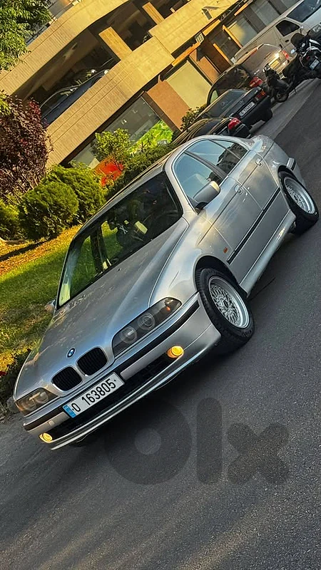 bmw 528i 2000