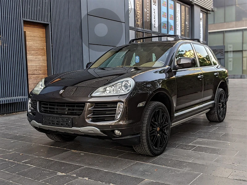 Porsche Cayenne 2009 V6 / Porsche beirut origin ( 0 accidents )