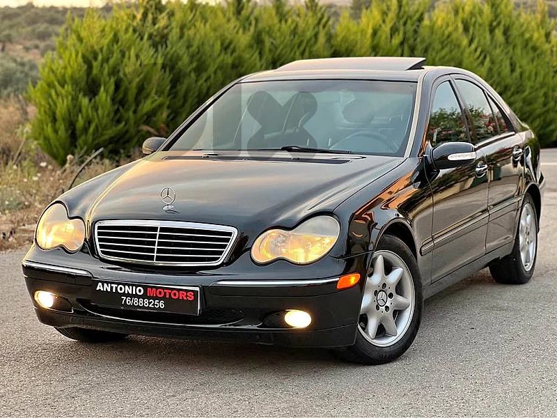 Mercdes C240	2003