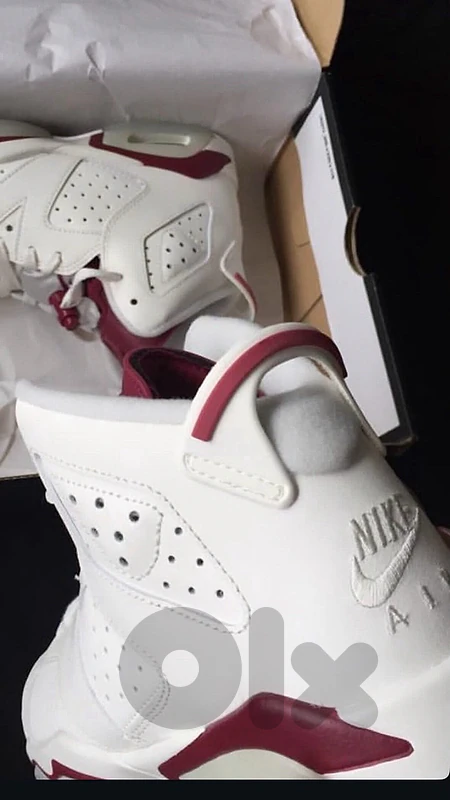 Air Jordan 6 retro maroon OG size 46 deadstock