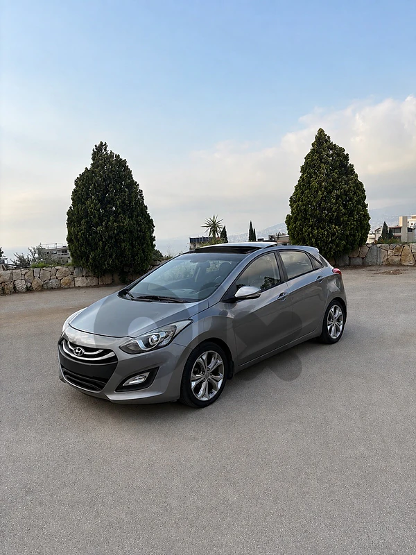 Hyundai I30 2014 elantra Hyundai I30 2014 elantra