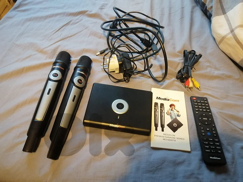 Complete Mediacom Premium Karaoke System (Model MCI 6200TW