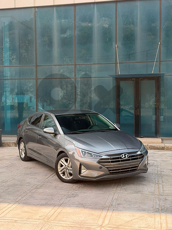 Hyundai Elantra 2019