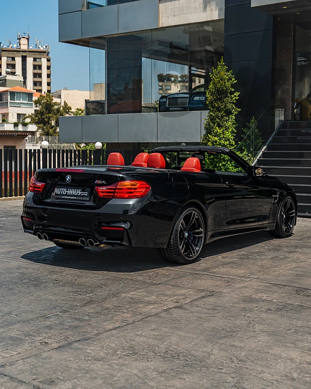 BMW M4 2016 !!! 12,000 KM ONLY - ONE OWNER - COLLECTIBLE !!!!!!