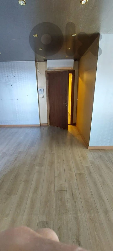 Prime location located in a new business center Office rent in Dbayeh