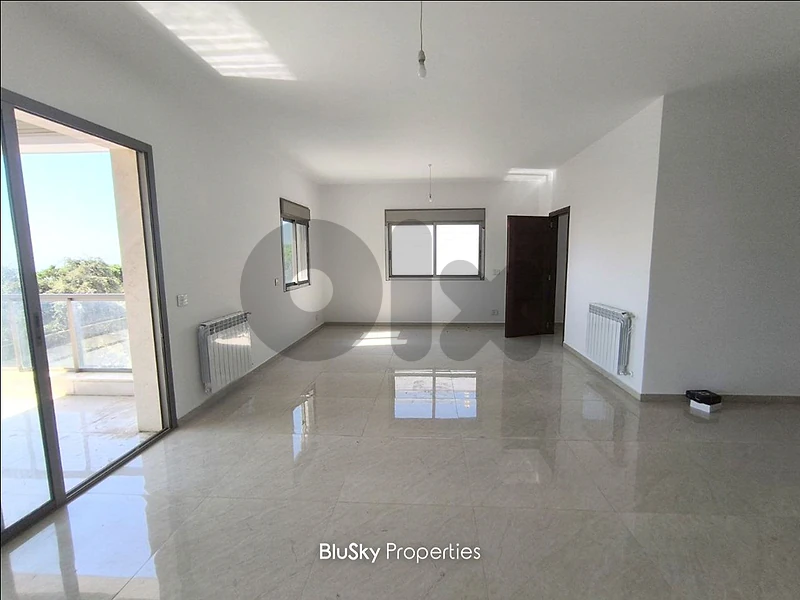 Apartment with Balcony For SALE In Qornet El Hamra شقة للبيع #MH