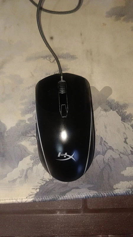 Hyperx Pulefire Surge mouse
