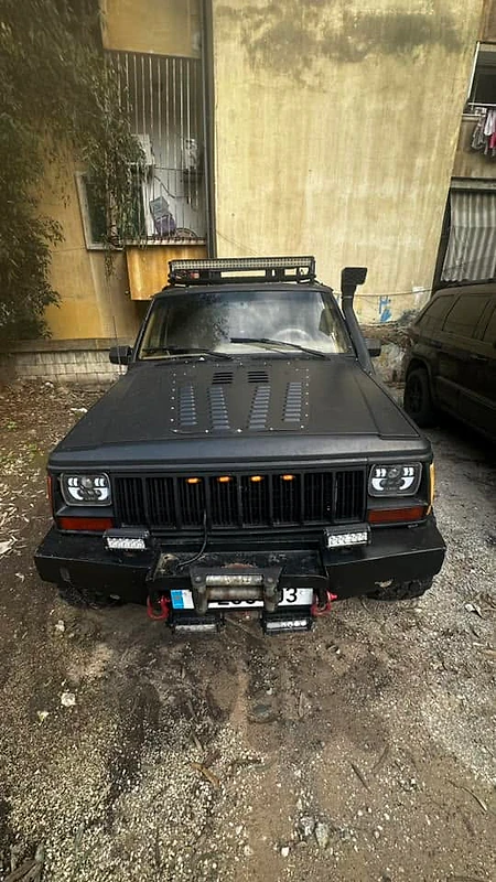 Jeep CHEROKEE XJ 1984