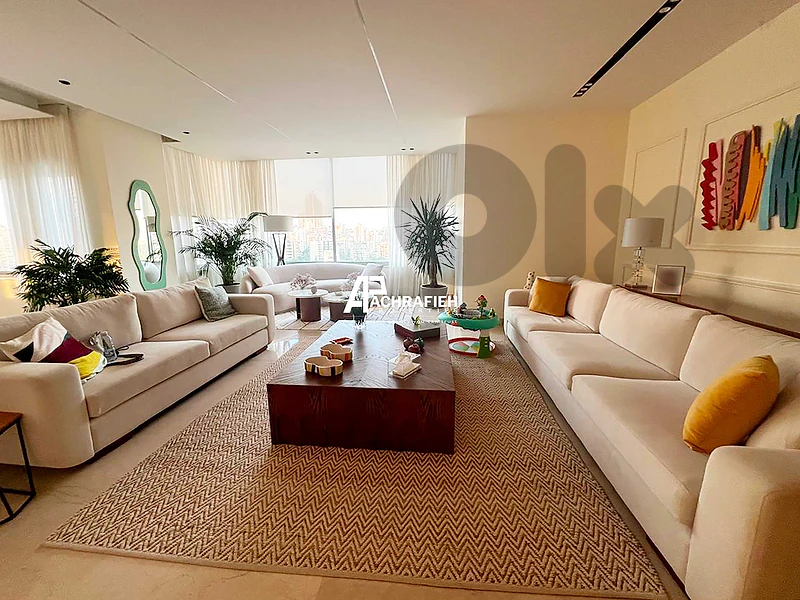 Apartment For Sale in Achrafieh - شقة للبيع في الأشرفية