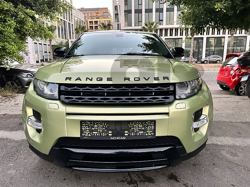 Land Rover Evoque 2012 dynamic company source