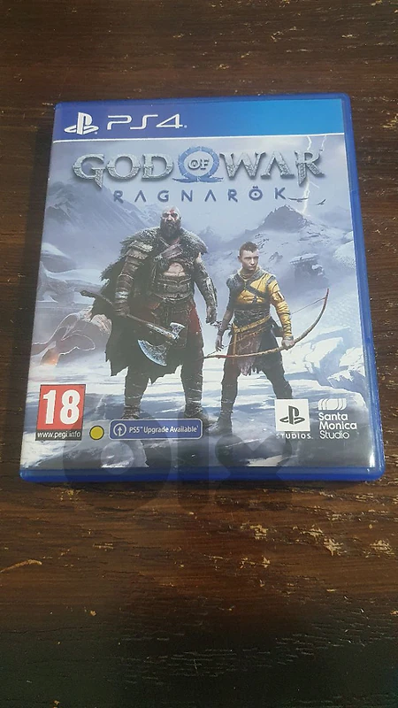 God of war ragnarok (used)