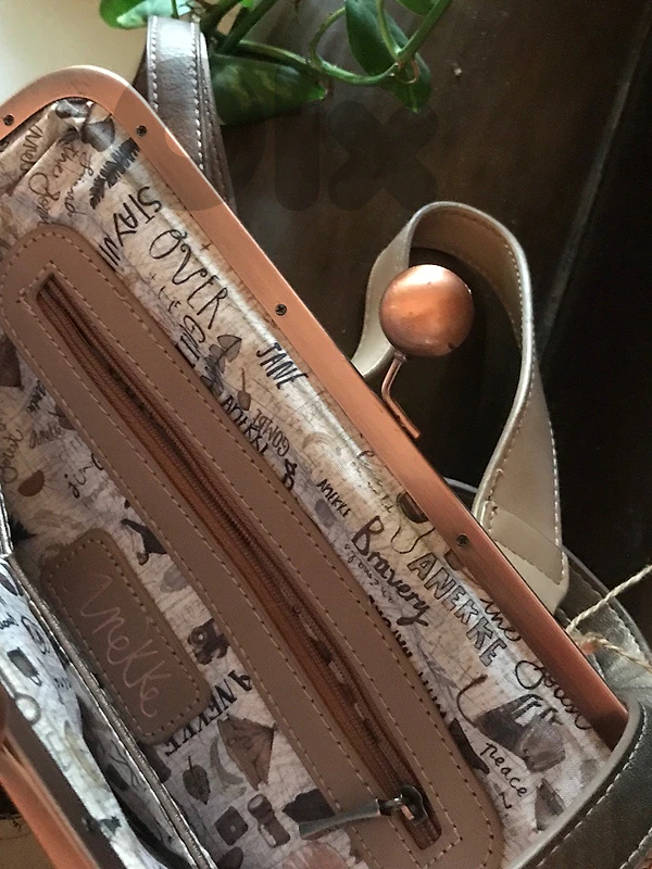 colored handbag anneke