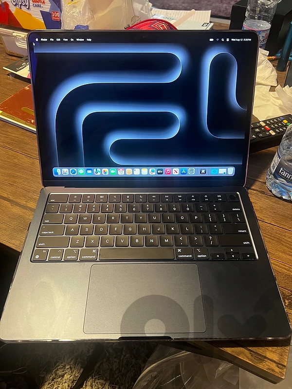 macbbok air m3 2024