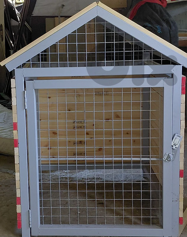 dog house