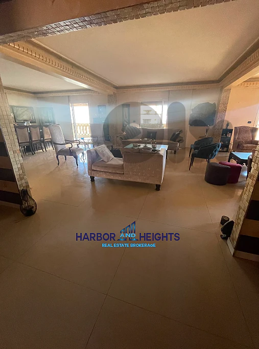 Apartment for Sale in Ramlet al bayda - شقة للبيع في الرملة البيضاء