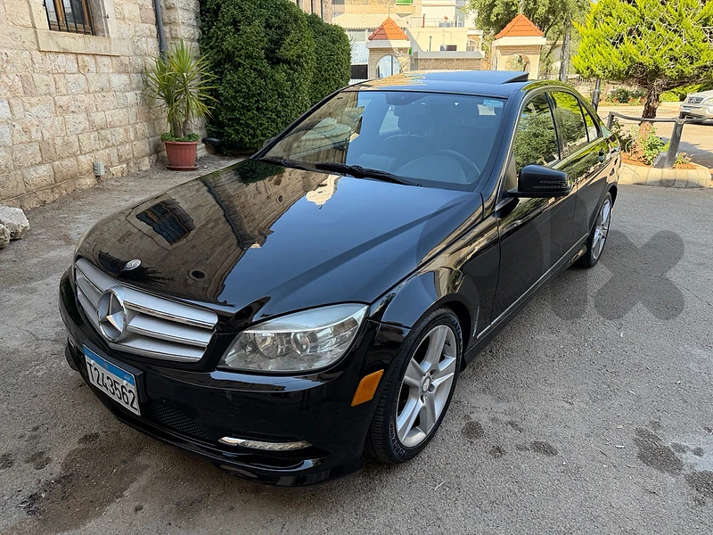 Mercedes-Benz C-Class 2011 c300