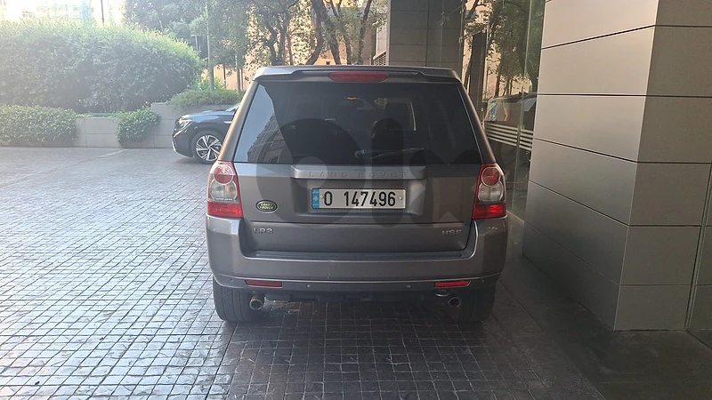 2010 Land Rover LR2 HSE | Only 42,000 km | Excellent Condition