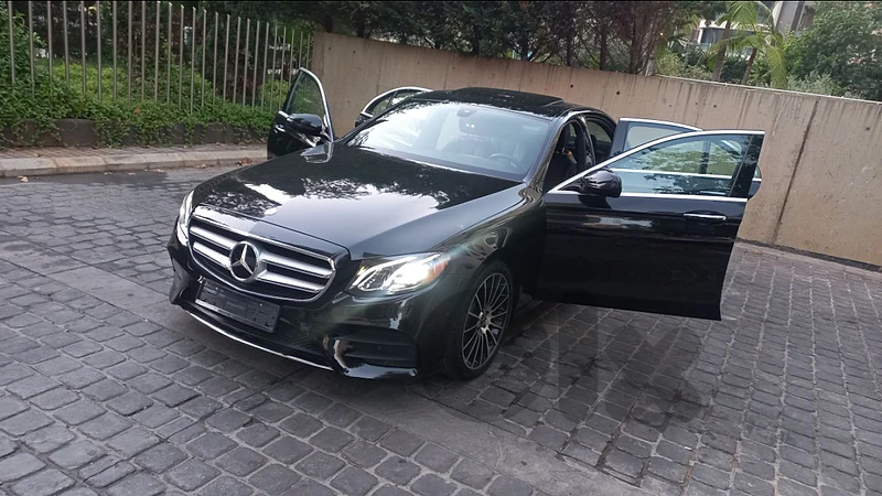 Mercedes-Benz E-Class 2018 Panoramic-Like Newسعر مغر جدا