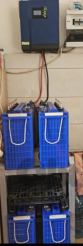 Used inverter and 4 acid batteries