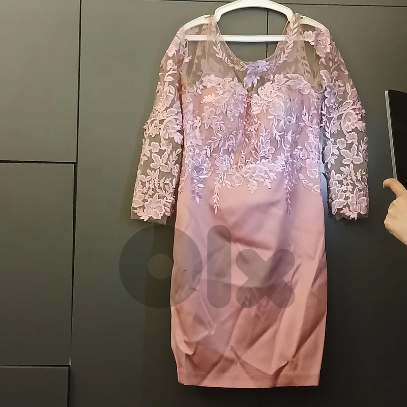 dress as new